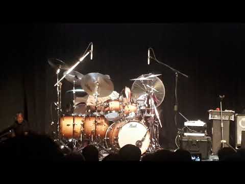 Dennis Chambers Drum Solo with VIctor Wooten
