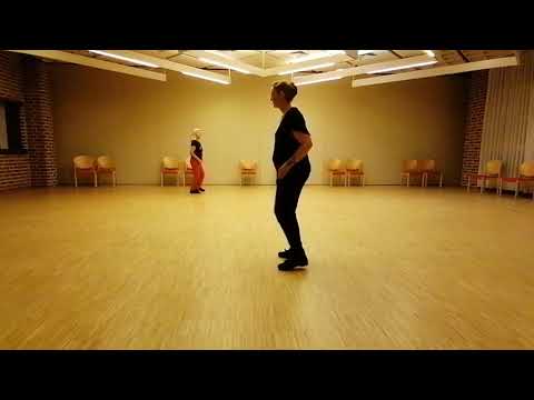 Silgle Waltz, 54 Count, 1Wall, Beginner Line Dance, Musik: John Conlee