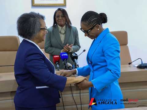 MINISTÉRIO DA EDUCAÇÃO REALIZA CERIMÓNIA DE PASSAGEM DE PASTAS ENTRE LUÍSA GRILO E ÉRIKA AIRES