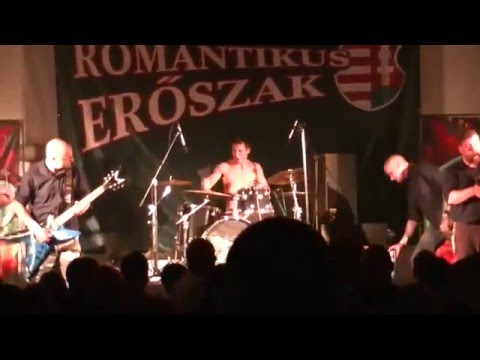 BÜSZKE BOTOND ROCKSTRAND 2015: Romantikus Erőszak "Itthon vagyunk"