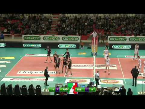 Incredibile volley: quando un errore si trasforma in punto
