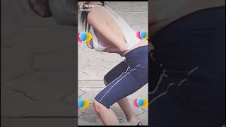 tiktok　ハミ乳　神　ポロリ