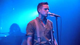 Brandon Flowers Right Behind You Live (September 2010)