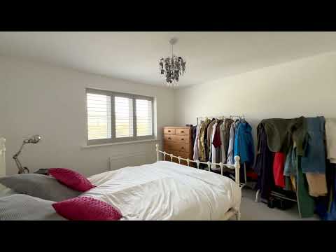 MODERN DETACHED HOME IN A POPULAR RESIDENTIAL DEVELOPMENT IN SALISBURY