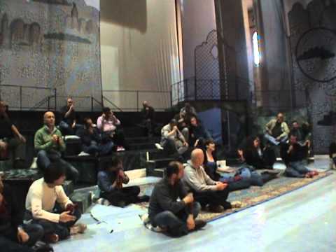 L'italiana in Algeri - prova di regia atto 1 -  artisti del coro - Teatro Comunale di Bologna .MPG