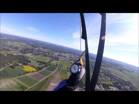 Näytöshyppy. Wanhanajan Lentopäivät, Kauhava 15.7.2017