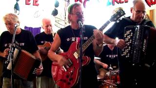 OKEE DOKEE. On My Planet at "Broadstairs Folk Week". Little Albion, Broadstairs 2012