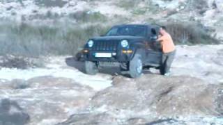 preview picture of video 'JEEPKJ.ES-TENERIFE-subida 1º reductora'