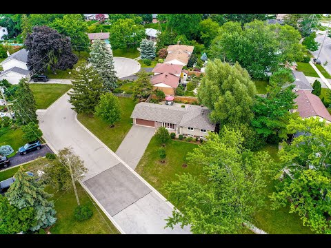 5374 Bird Cage Walk, Burlington Home for Sale - Real Estate Properties for Sale