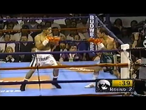 WOW!! WHAT A KNOCKOUT - Erik Morales vs Daniel Zaragoza, Full HD Highlights