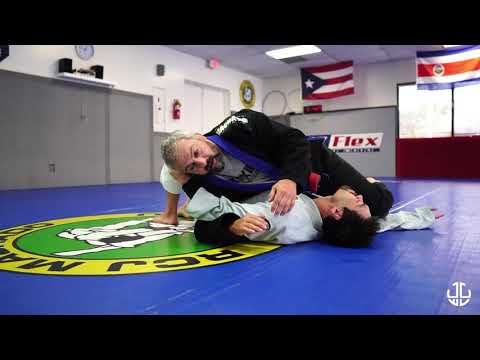 Carlos Machado - Coral Belt - Teaches Shoulder Trap