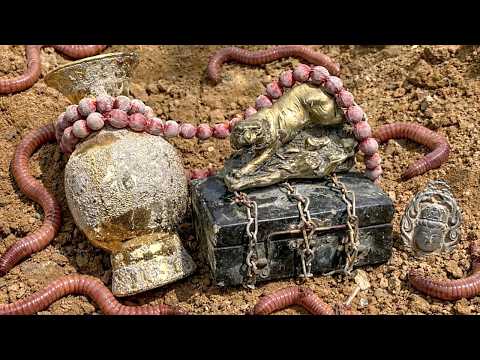 Was wir entdeckten, schockierte die ganze Welt❌ [ Seltsame Schatzsuche mit dem Metalldetektor ]