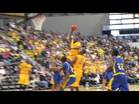 LBSU James Ennis Coast To Coast Dunk