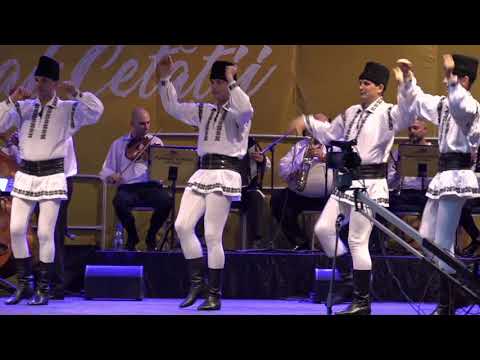 ANSAMBLUL ARTISTIC PROFESIONIST "MUREȘUL" TÂRGU MUREȘ - JOCURI FECIOREȘTI DIN TRANSILVANIA