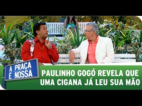 A Praça É Nossa (04/09/14) - Paulinho Gogó reveals that a gypsy once read his palm.