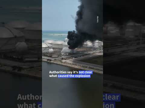 Hundreds evacuate after Thai gas storage tank fire | AFP #shorts