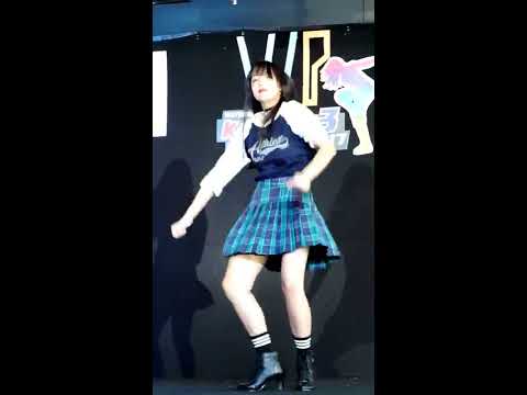 Pink Squid (เพชร/FANCAM) - Watergate K-POPS Cover Dance Contest 2017 (1 ก.ค. 60)