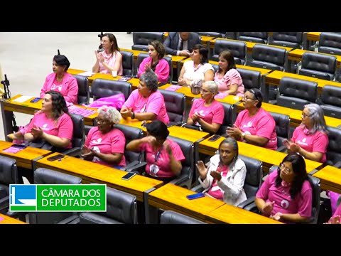 Homenagem à Campanha Internacional do Outubro Rosa - Sessão Solene - 20/10/2025