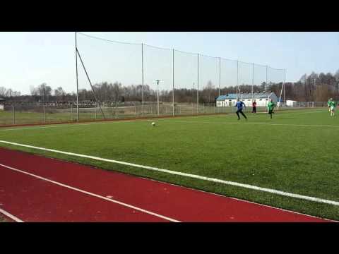 Lelovia Lelów 1 : 1 Biała Gwiazda Krasice (03.04.2016) skrót 2