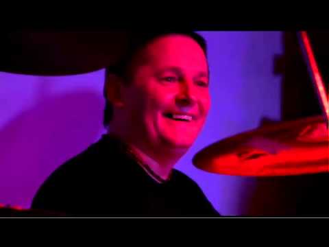 Braty Bluzu  / 15/16/17... + Oj - ja (fragment) // Crystal Hall Kiev . 19.03.2013 (Quicklocktime)