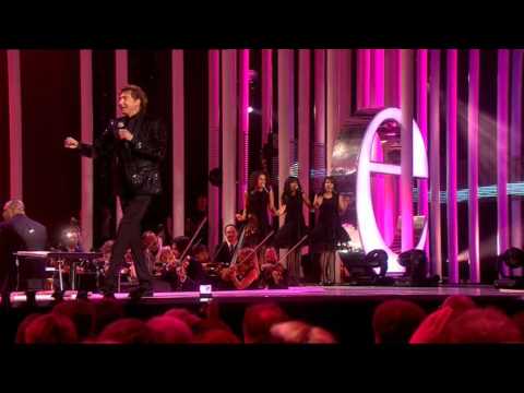 Barry Manilow Can´t Smile - Nobel Peace Prize Concert 2010