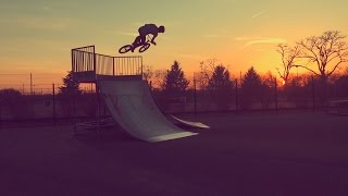 preview picture of video 'Bmx Angers Ligne Baumette backflip énorme wall fat'