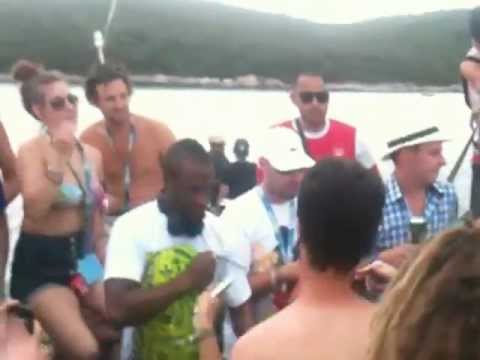 Jakes - Getdarker boat @ Outlook 2011