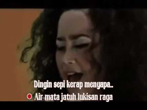 AKU WANITA BIASA RICCI KUSUMA