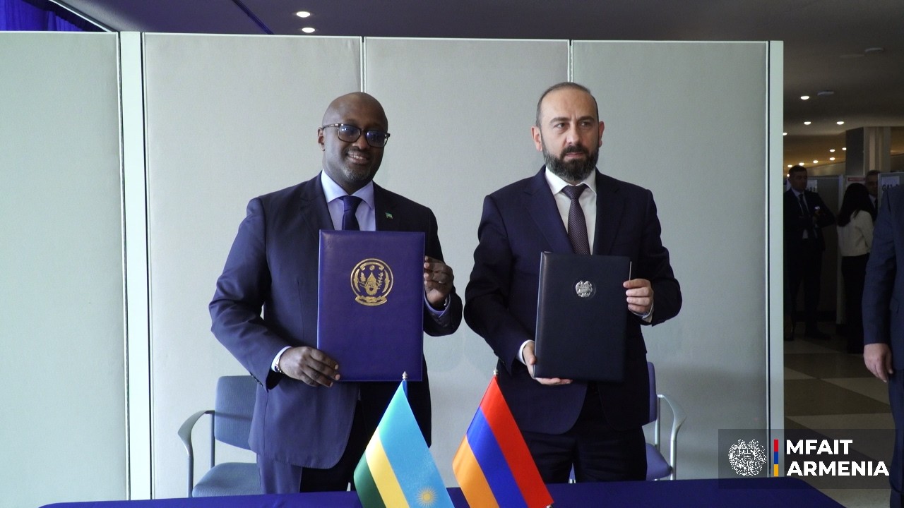 Արարատ Միրզոյանը և Ռուանդայի արտաքին գործերի նախարարը համաձայնագիր են ստորագրել