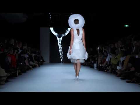 Gail Sorronda RAFW SS 2011/12