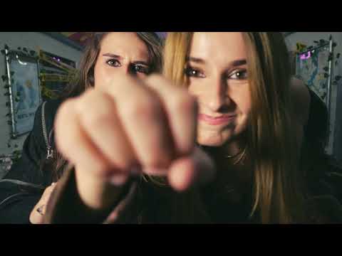 Video thumbnail for Yellow Brick Road
