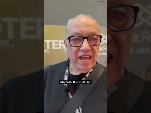 Max Retail reviews video from a seller