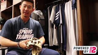 Locker Tour: Keston Hiura, Milwaukee Brewers