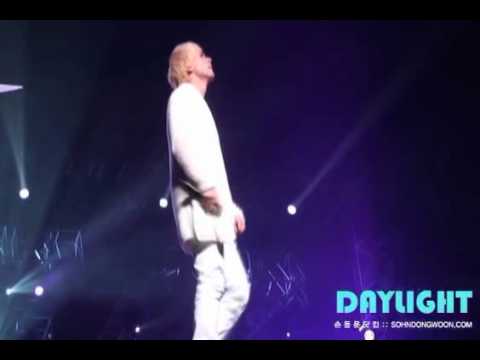 [FANCAM] 101212 Welcome to BEAST Airline - Dongwoon - When this door closes #17