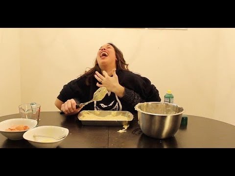 NOT MY ARMS CHALLENGE!! (CAKE MAKING EDITION)