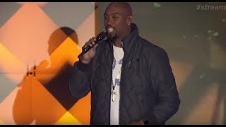 Montell Jordan &quot;This Is How We Do It&quot; Performance - Streamys 2018
