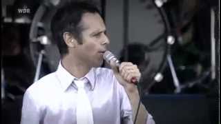 The Bouncing Souls - Lean On Sheena (Live at Area 4 Festival 2011)
