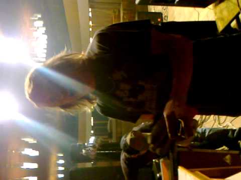 lada bess vs.lada krizek