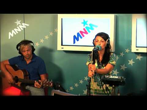 MNM: Milk Inc. live met Chasing The Wind!