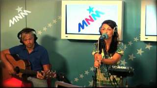 MNM: Milk Inc. live met Chasing The Wind!