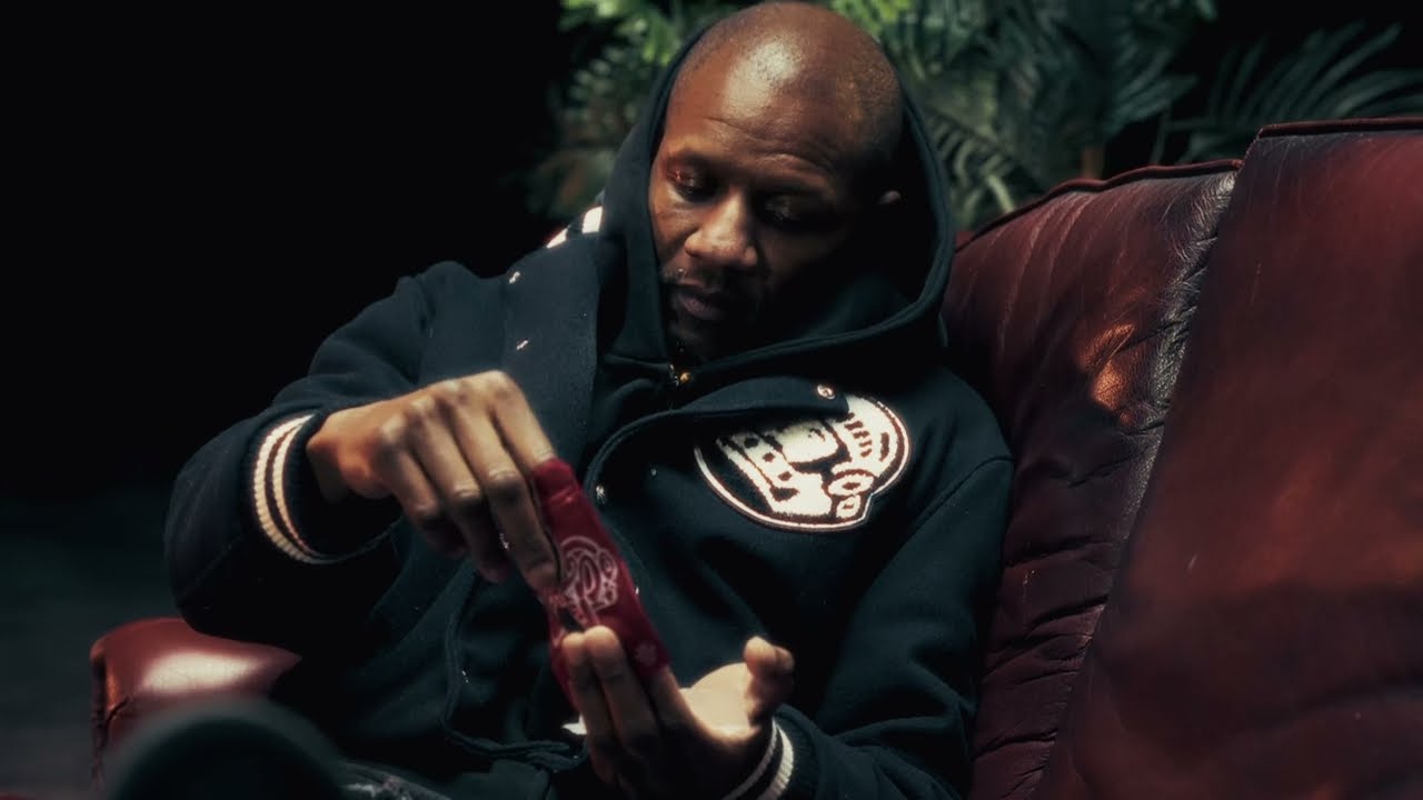 Giggs – “Big On Change”