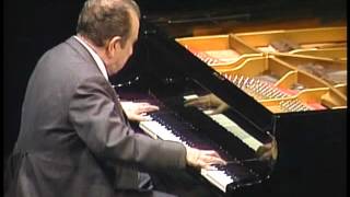 Download lagu Liszt 3 Concert Etudes No 2 La Leggierezza Arrau Rec 1974.wmv mp3 Download lagu Liszt 3 Concert Etudes No 2 La Leggierezza Arrau Rec 1974.wmv mp3