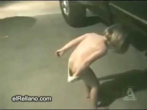 It's super hilarious, how many frogs are there in the little girl's diaper? Let's read on          