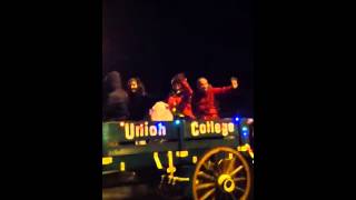 preview picture of video 'Pacific Union College at the Calistoga Tractor Parade'