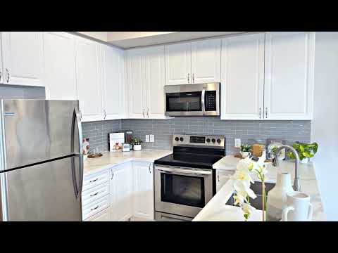 2468 Mayapple Cross, Pickering