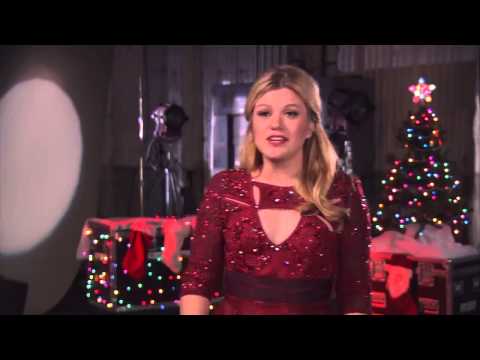 Kelly Clarkson - Blake Shelton's Not So Family Christmas