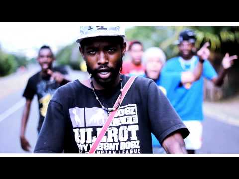 STREET CLIP " PAS UN OTE - MCKN - LASTUCE MILITARYO " #Réal:S2RPROD.