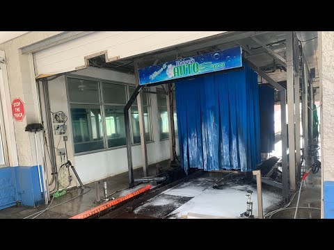 Early 2000s Coleman Hanna Mini Tunnel: Dave’s Auto Spa Car Wash | Midlothian, VA