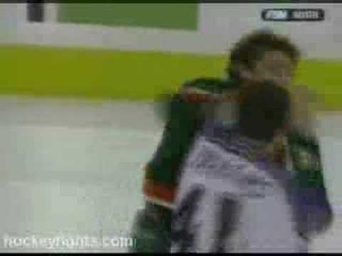 Raitis Ivanans vs Derek Boogaard