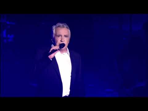 Videoclip de Salut (Live A L'Olympia 2013) — Michel Sardou